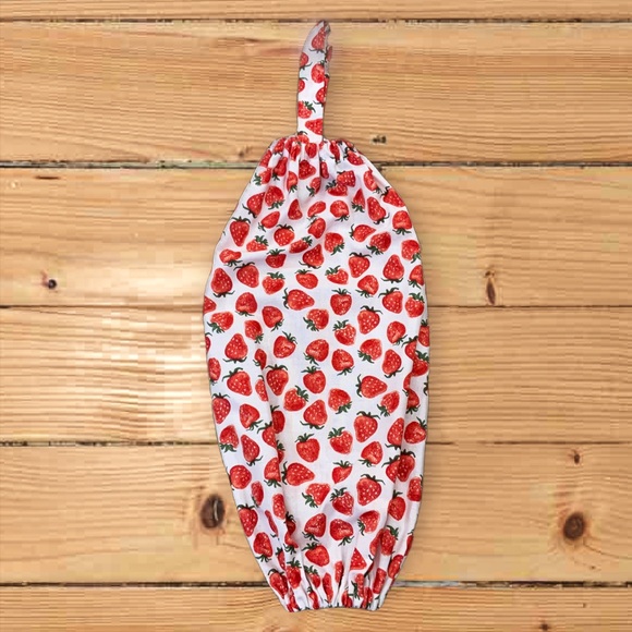 Strawberry Bag Holder - Picture 1 of 1